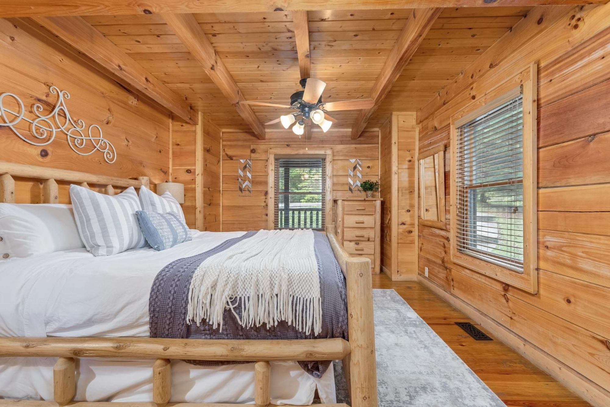 Elegant & Cozy Cabin Near Pigeon Forge Sevierville Eksteriør bilde